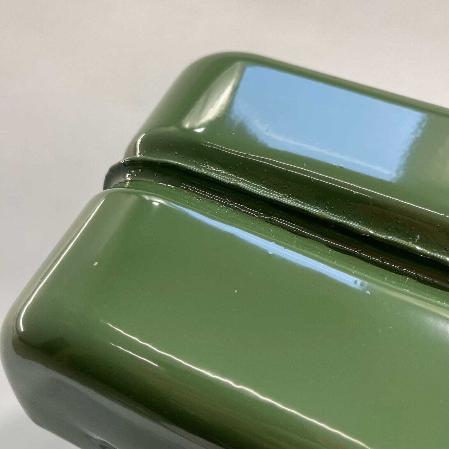 Green Valpro European 2023 Steel Jerry Can 20L / 5.25 gal. GJC20R