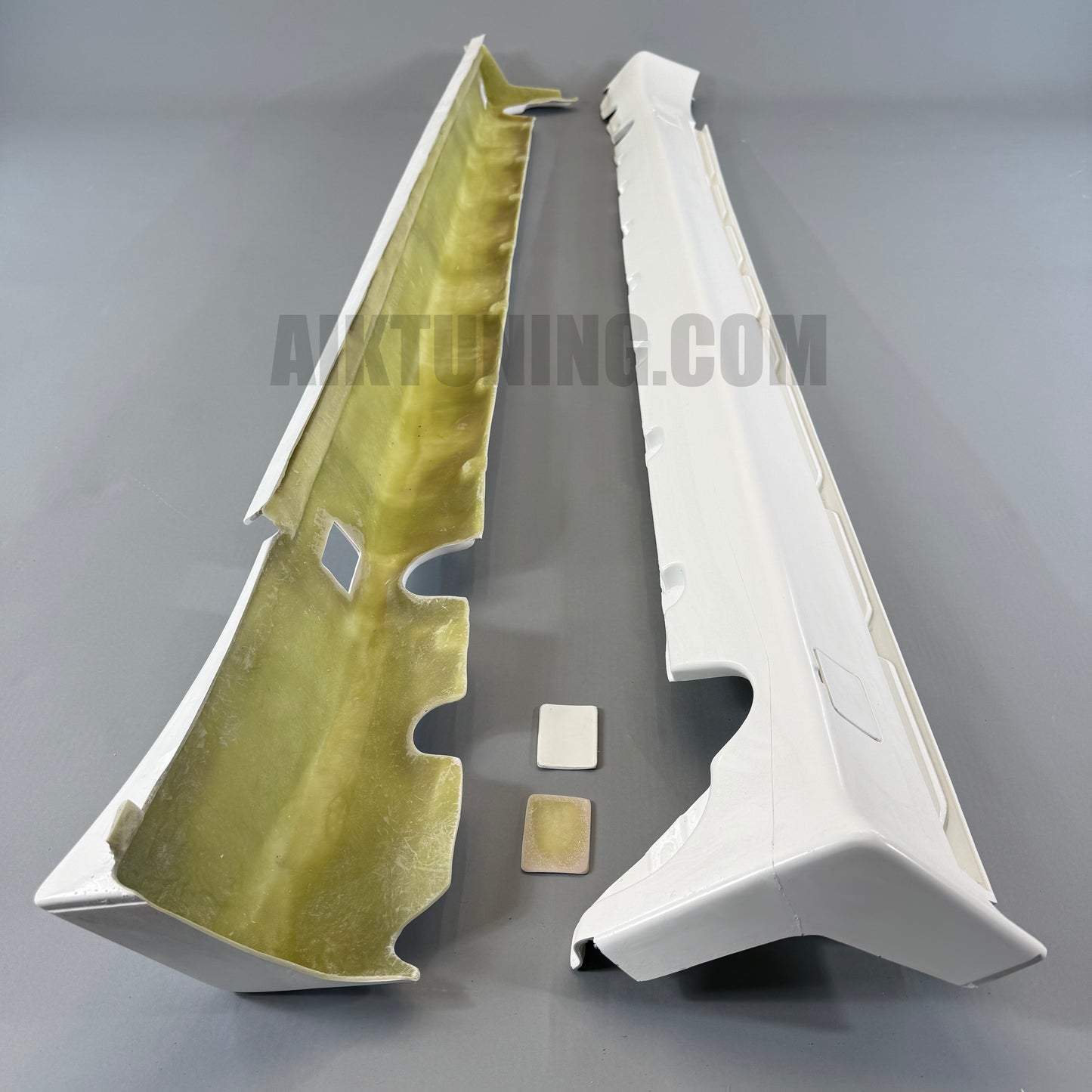 Wide Side Skirts Valance Panels Set (Fits Merc Benz W124 Sedan and Wagon E500)