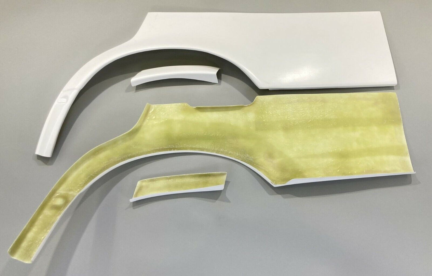 Rear Wide Body Fender Set (Fits Mercedes Benz W124 Sedan AMG E500)