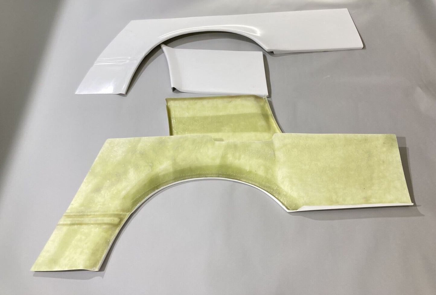 Wide Body Fender Set (Fits Mercedes Benz W124 Coupe AMG E500)