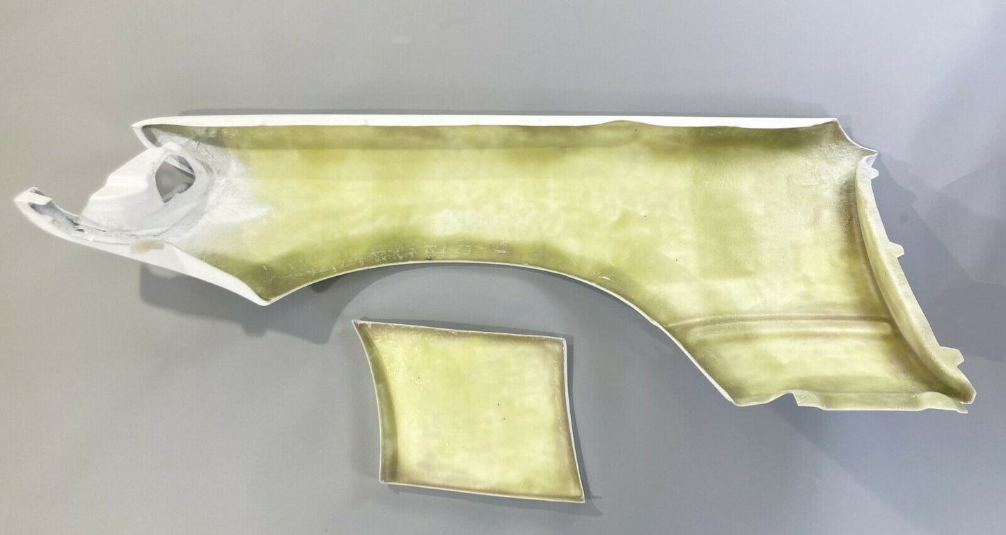 Front Wide Body Fender Set (Fits All Mercedes Benz W124 AMG E500)